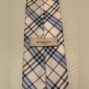 Burberry LONDON Necktie - Men’s Pink Plaid Nova Check - 100% Authentic Silk